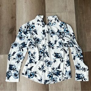 White House black market blouse